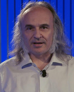 Dr Giovanni Crisoná